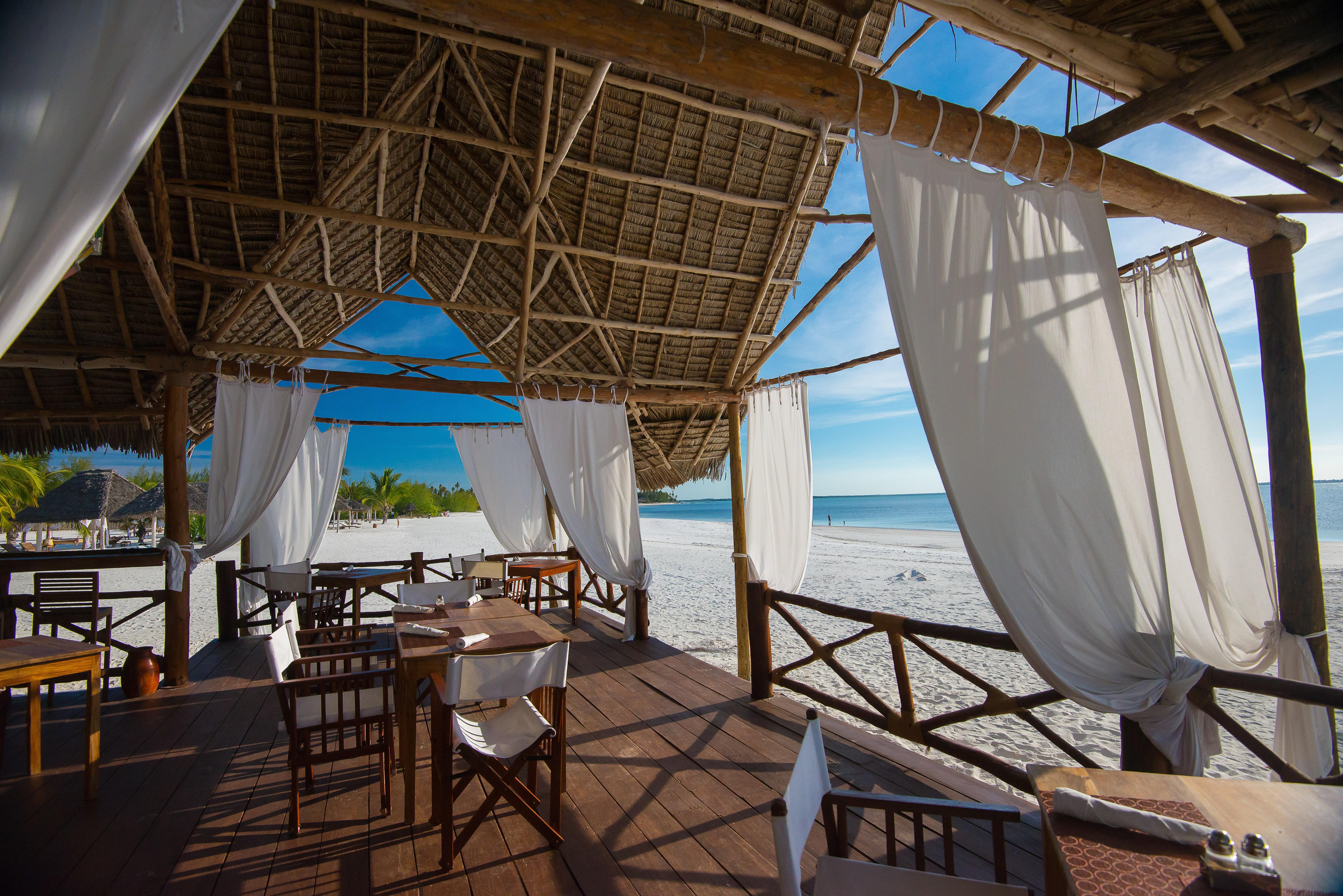 Konokono Beach Resort And Isaraya Luxury Overwater Villas Michamvi Kae Luaran gambar