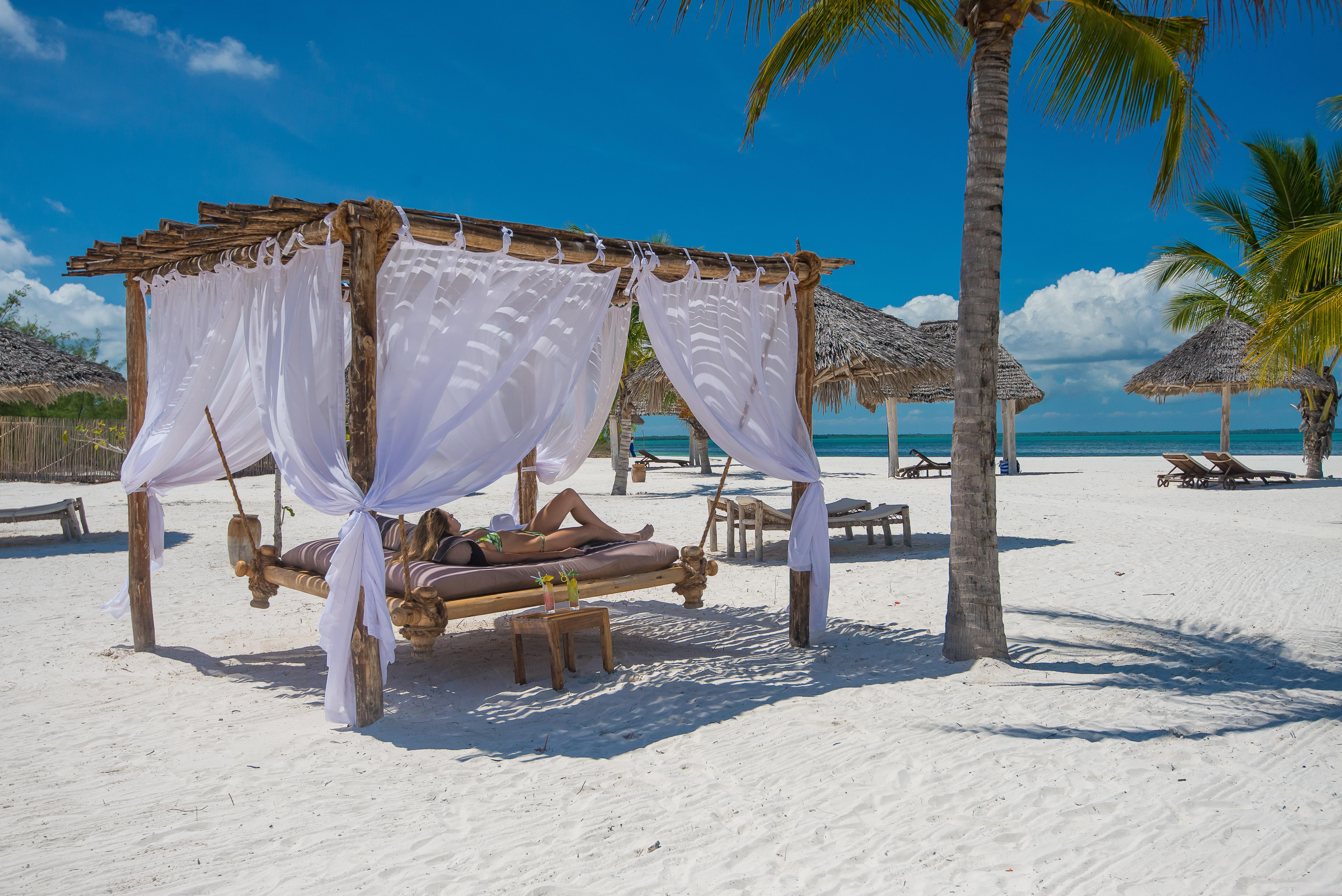 Konokono Beach Resort And Isaraya Luxury Overwater Villas Michamvi Kae Luaran gambar