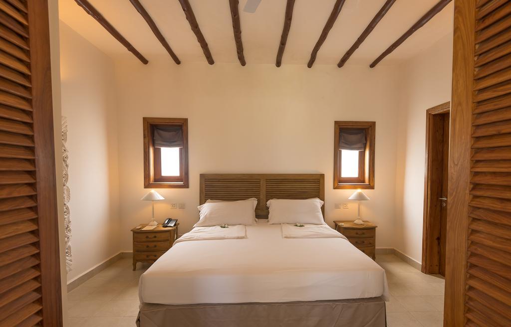 Konokono Beach Resort And Isaraya Luxury Overwater Villas Michamvi Kae Luaran gambar