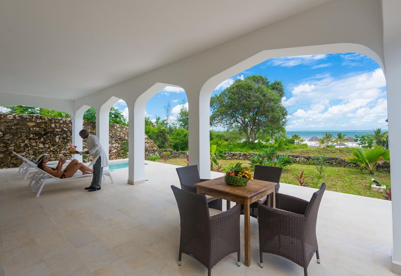 Konokono Beach Resort And Isaraya Luxury Overwater Villas Michamvi Kae Luaran gambar